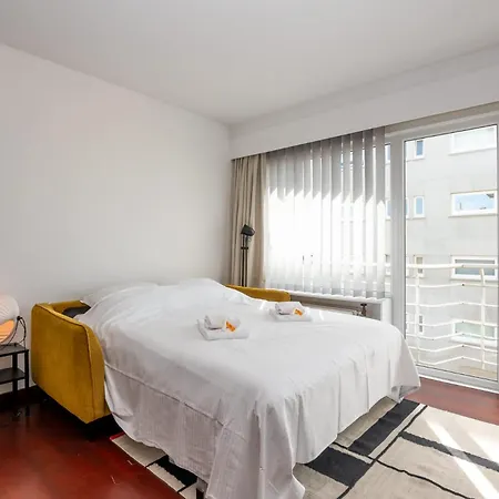 Stylish With Sea View For 4 People Ostende
