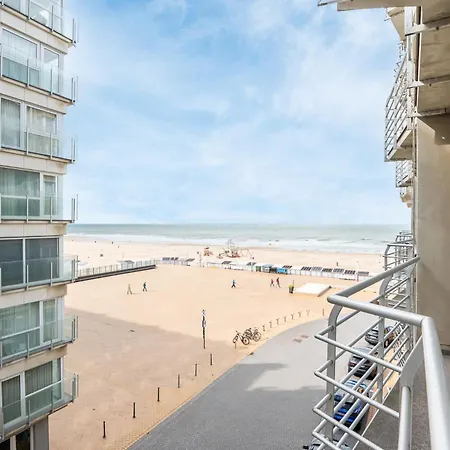Stylish With Sea View For 4 People Apartment *